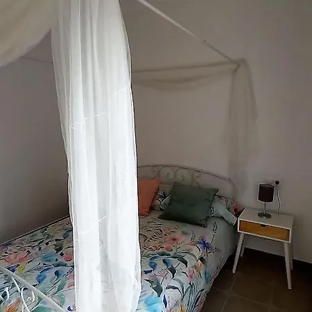 Dreams - Suenos - Tranquilo Con Patio - Vut-po-006855 * O Grove