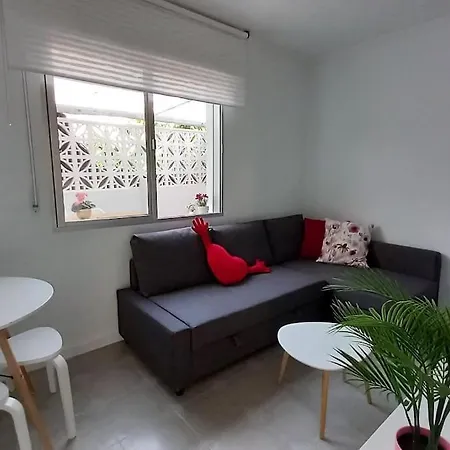 Dreams - Suenos - Tranquilo Con Patio - Vut-po-006855