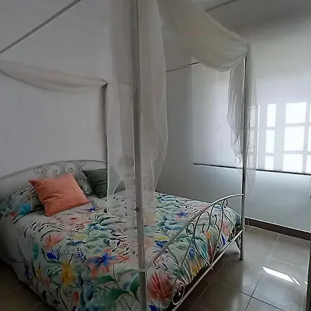Apartment Dreams - Suenos - Tranquilo Con Patio - Vut-po-006855