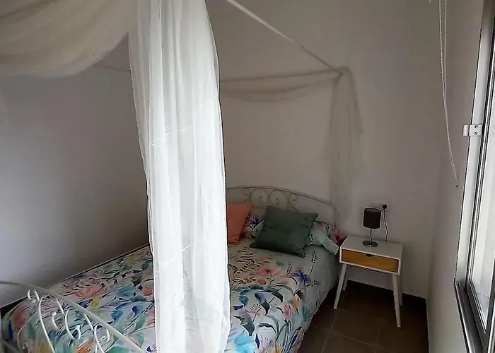 Dreams - Suenos - Tranquilo Con Patio - Vut-po-006855 * O Grove